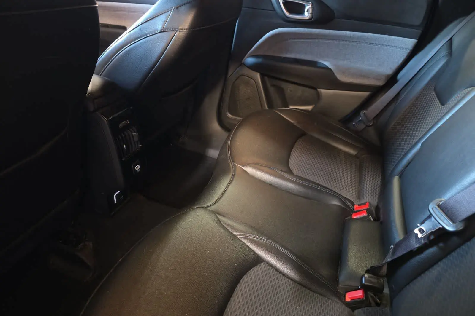 2024 Jeep Compass Latitude 4WD photo 5