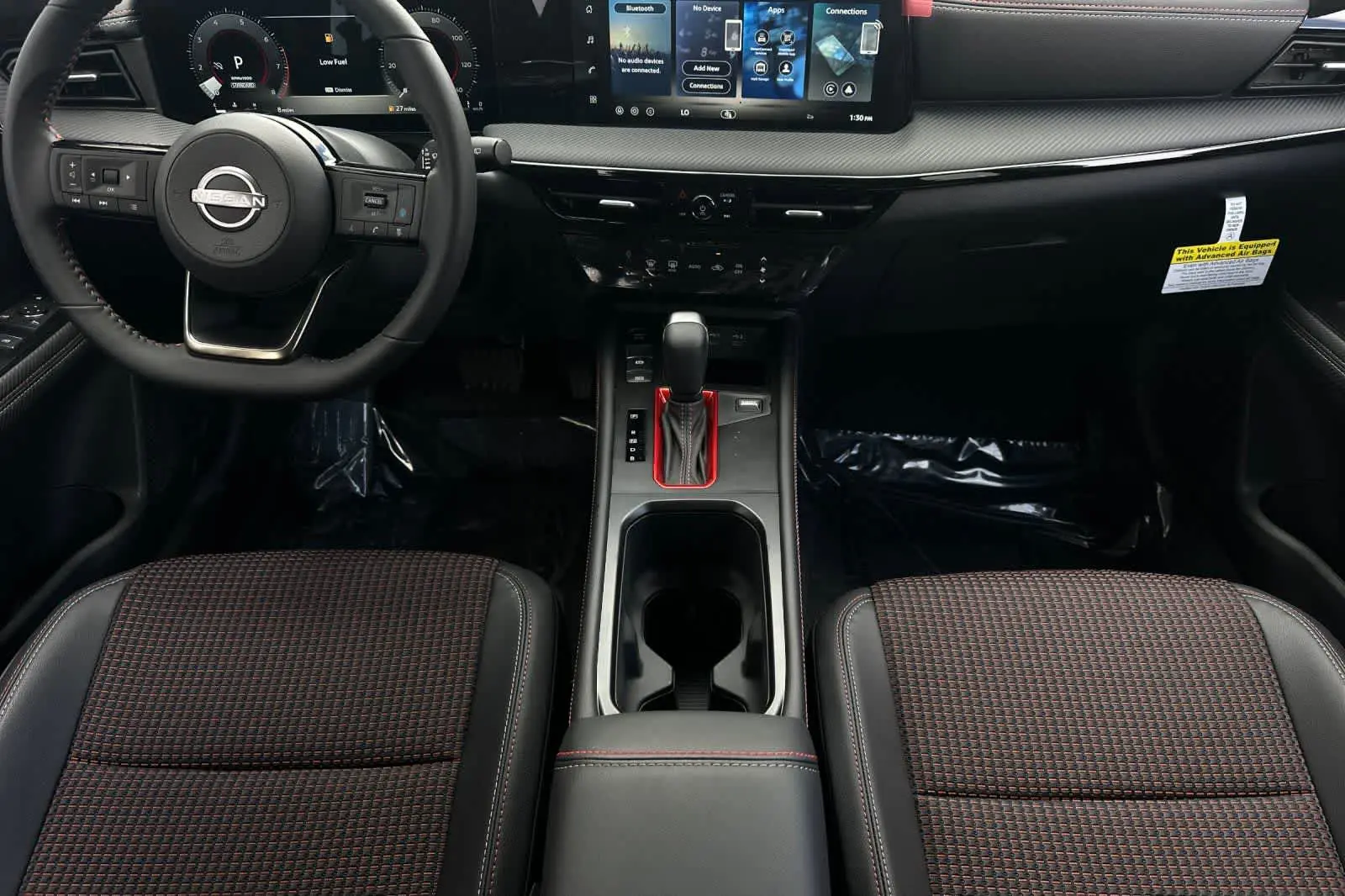 2026 Nissan Kicks 2.0 SR photo 4