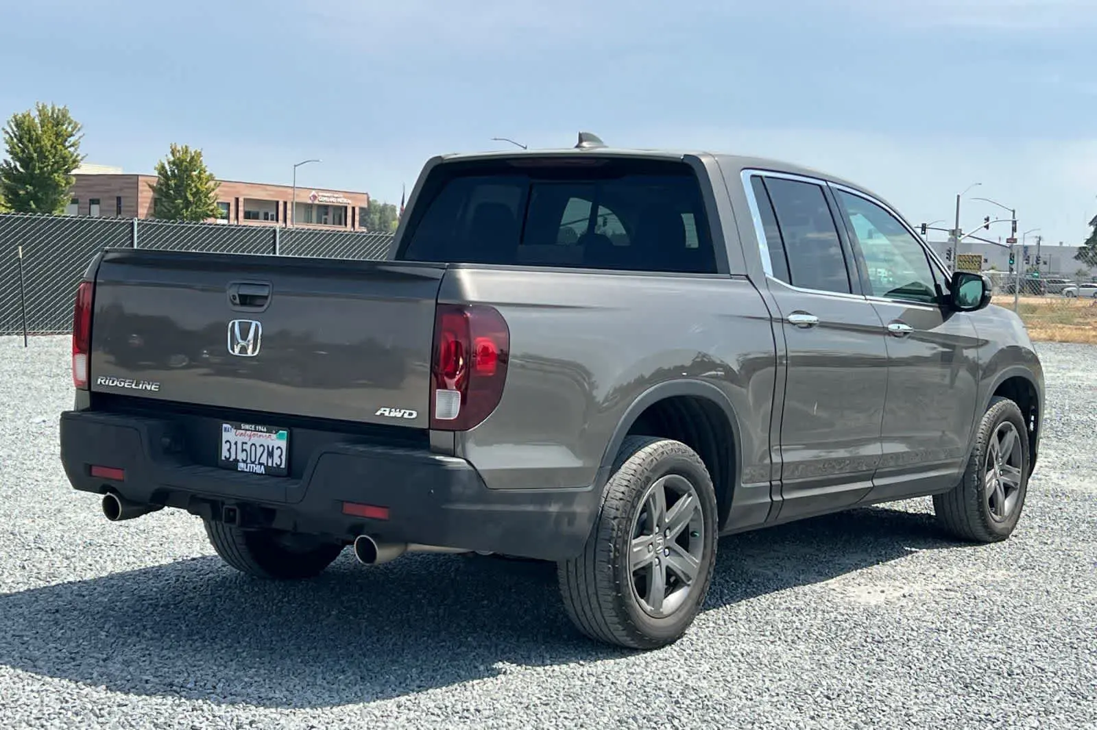 2022 Honda Ridgeline RTL-E AWD photo 3