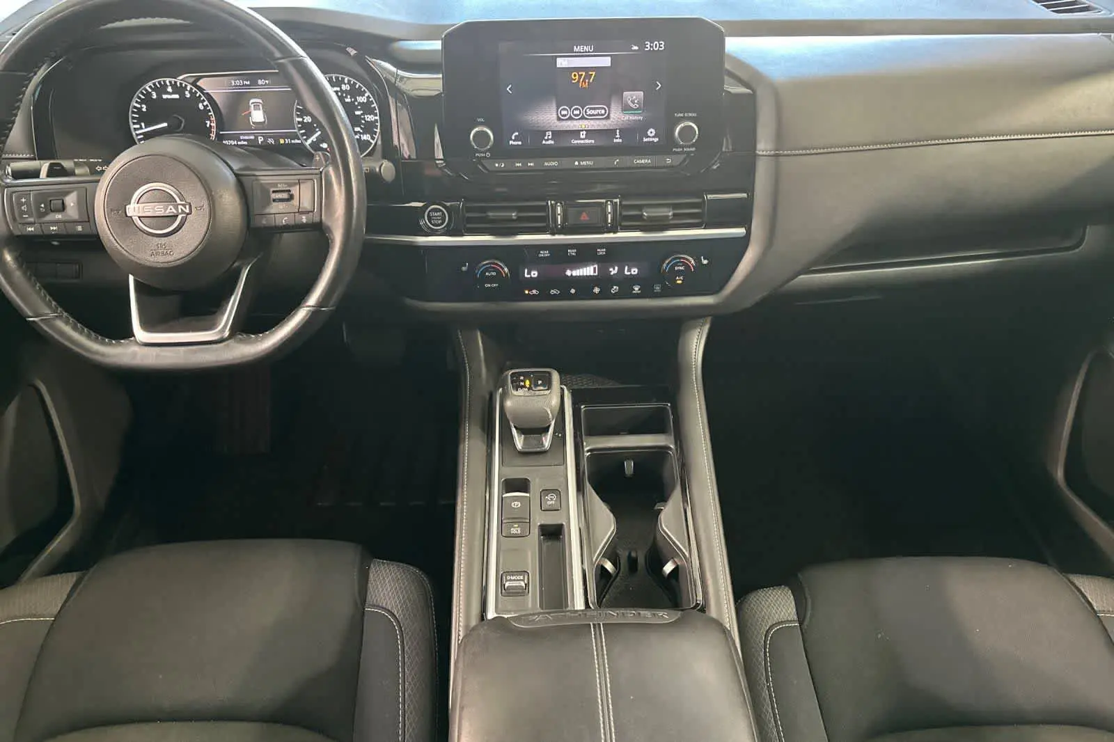 2024 Nissan Pathfinder SV 2WD photo 4