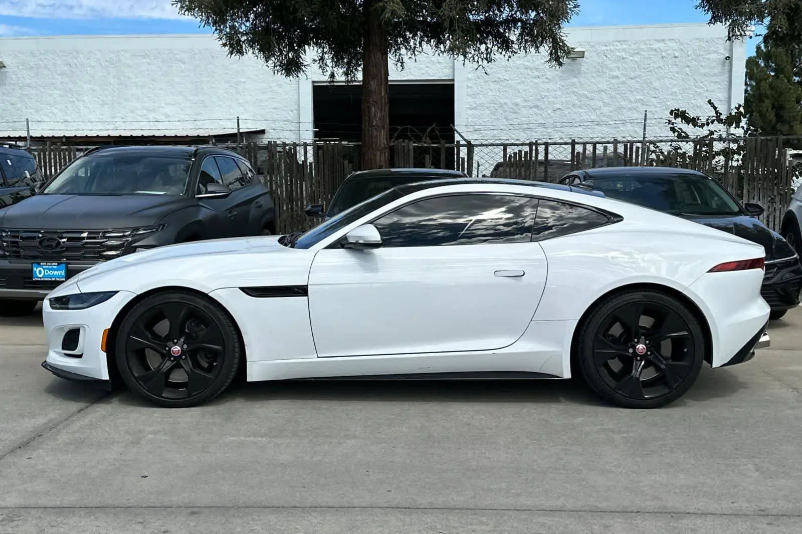 2023 Jaguar F-TYPE P450 R-Dynamic AWD Coupe photo 4