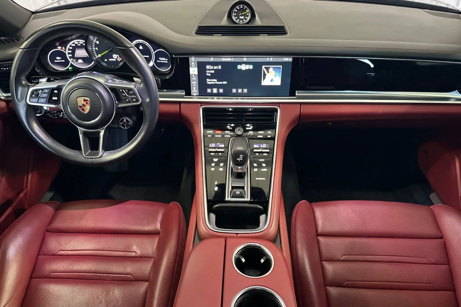 2018 Porsche Panamera 4 E-Hybrid photo 4