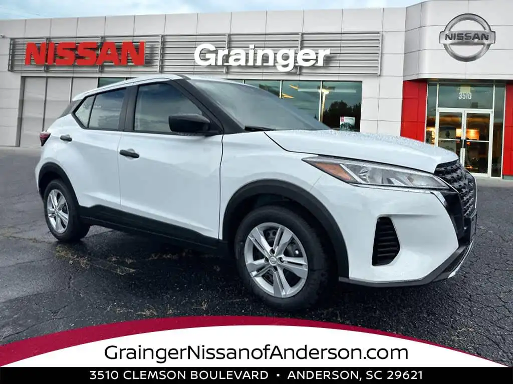 2025 Nissan Kicks Play 1.6 FWD's photo
