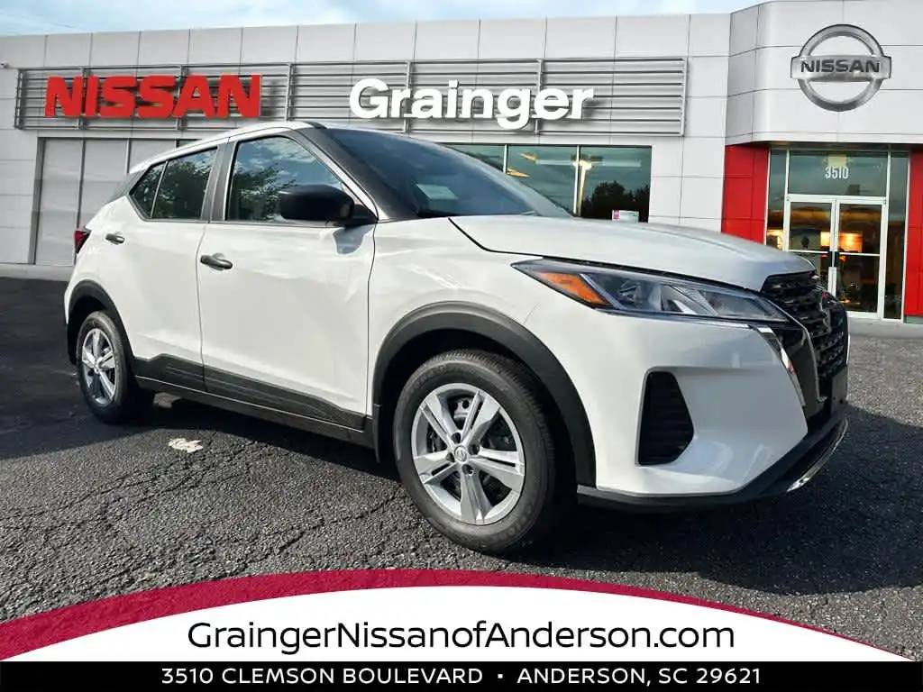 2025 Nissan Kicks Play 1.6 FWD's photo