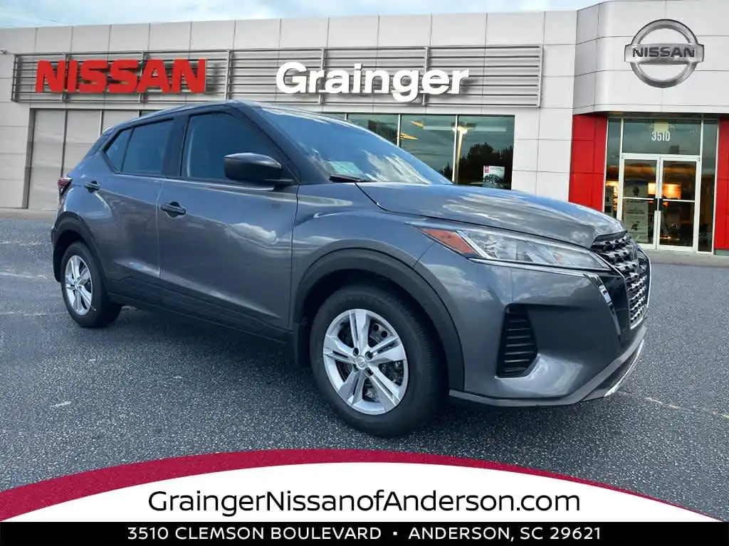 2025 Nissan Kicks Play 1.6 FWD's photo