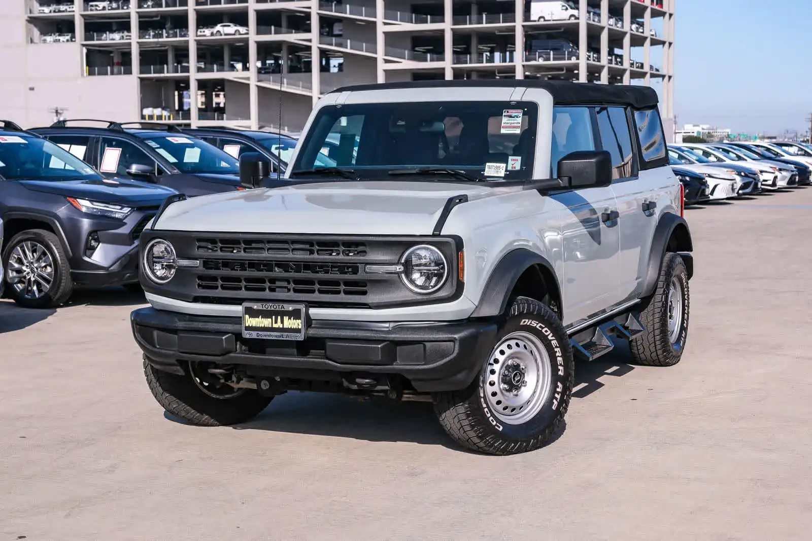 2022 Ford Bronco Base 4x4's photo