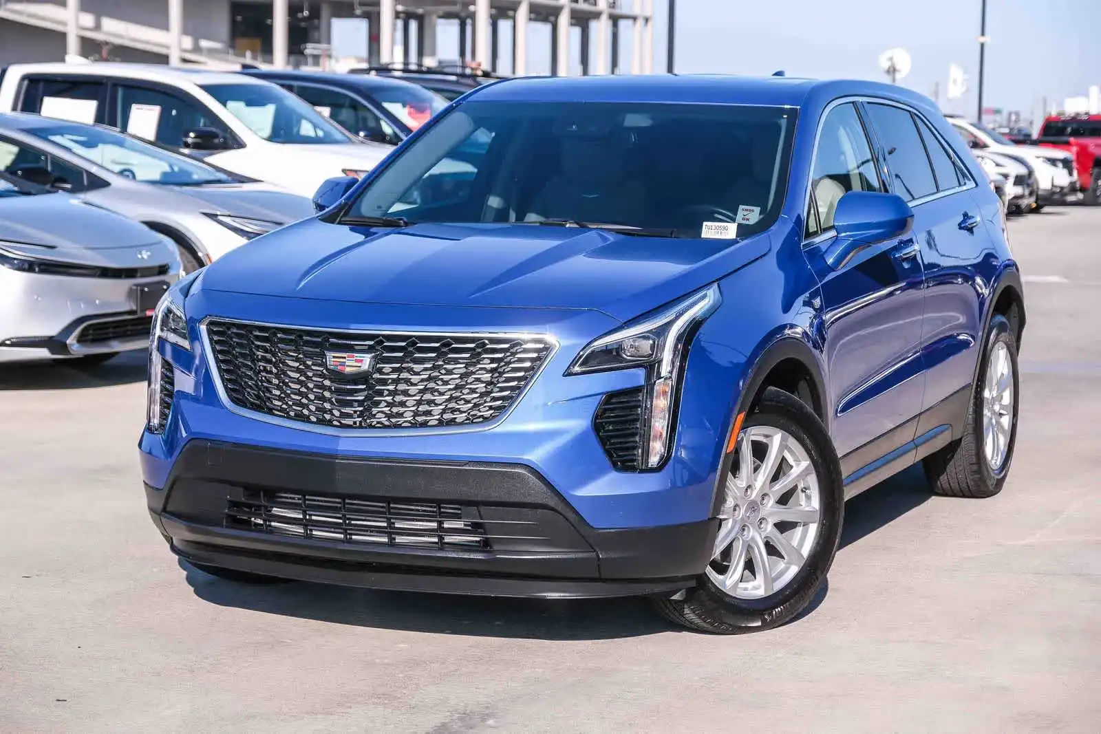 2023 Cadillac XT4 Luxury's photo