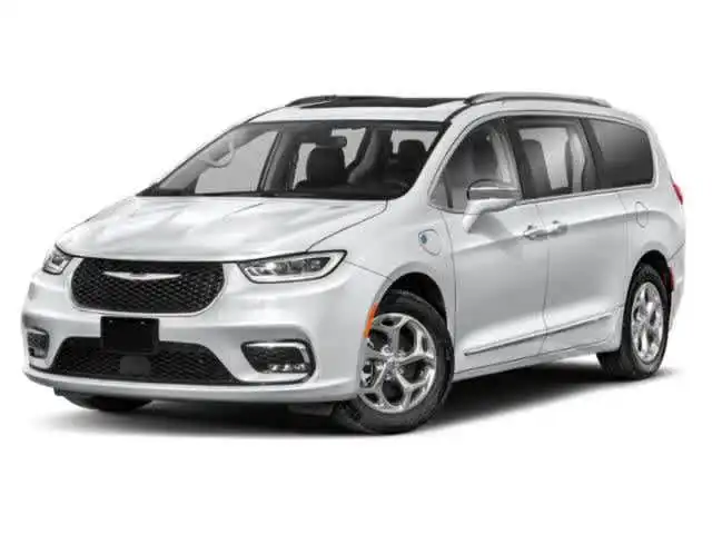 2023 Chrysler Pacifica Hybrid Touring L Hybrid's photo