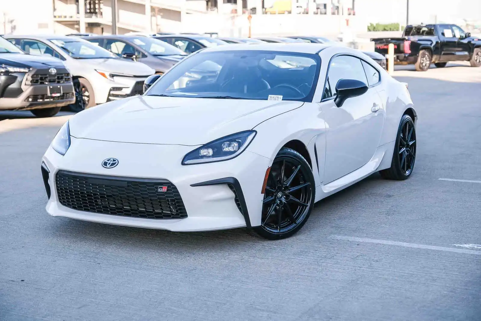 2024 Toyota GR86 Premium MT's photo