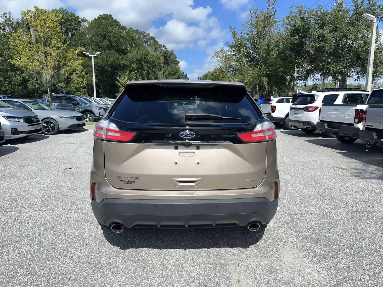 2020 Ford Edge SE photo 5