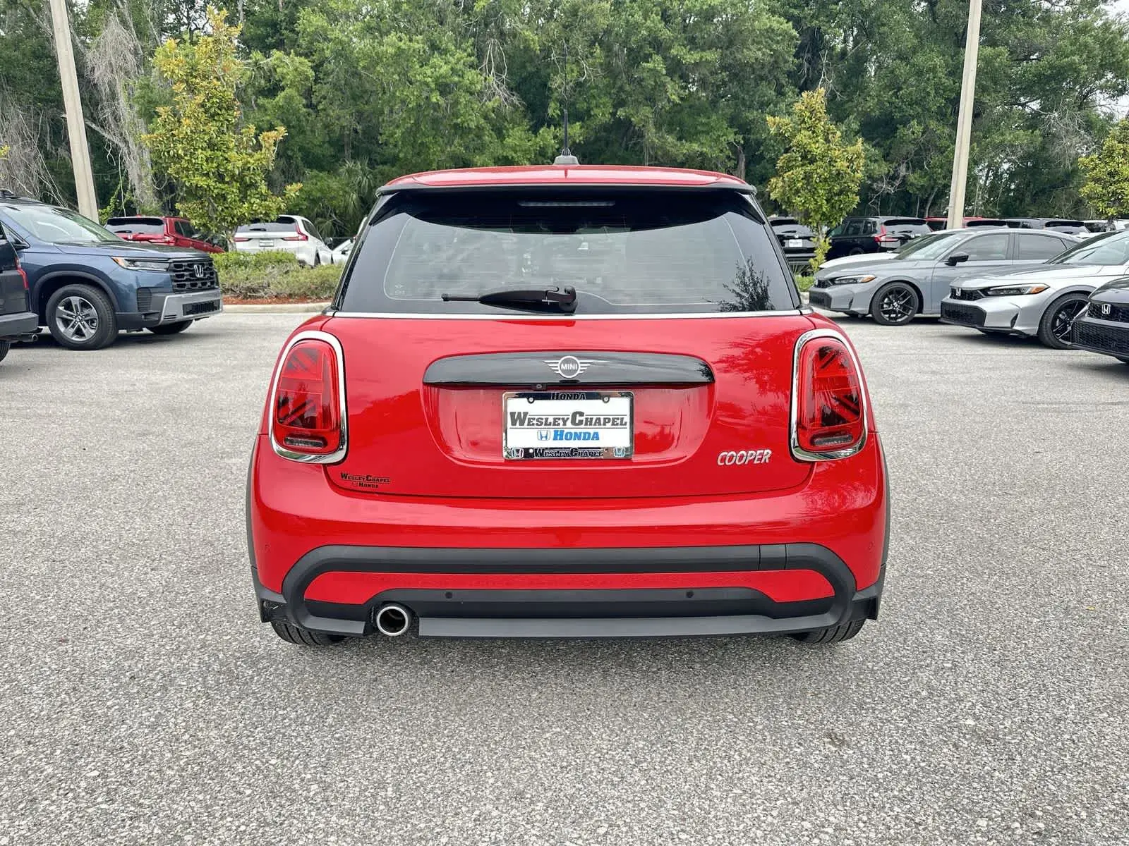 2024 MINI Hardtop Cooper photo 5