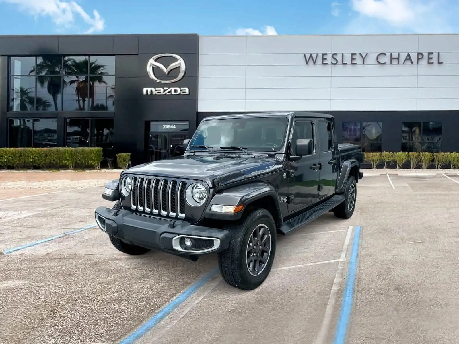 2021 Jeep Gladiator Overland's photo
