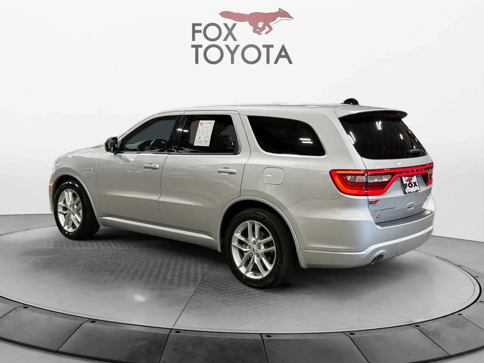 2025 Dodge Durango R/T AWD photo 4