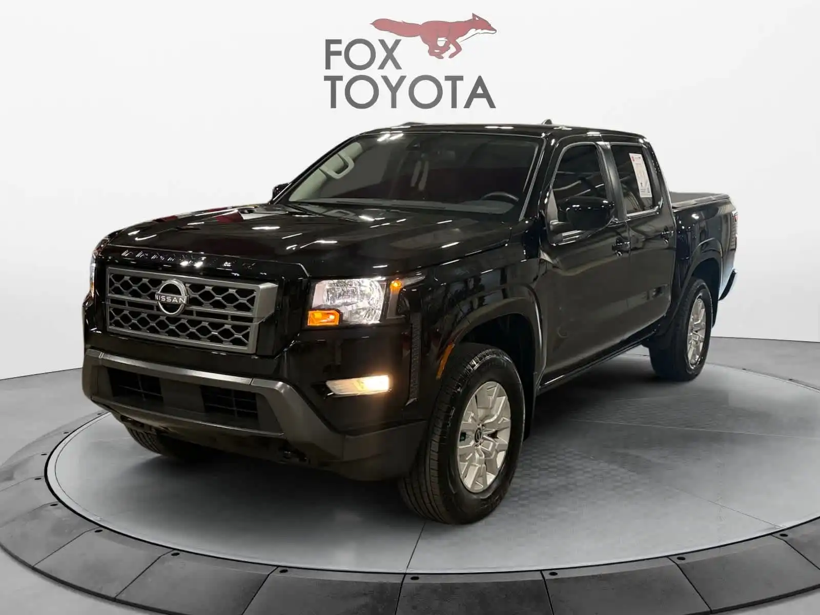 2023 Nissan Frontier SV Crew Cab 4X4 SWB's photo