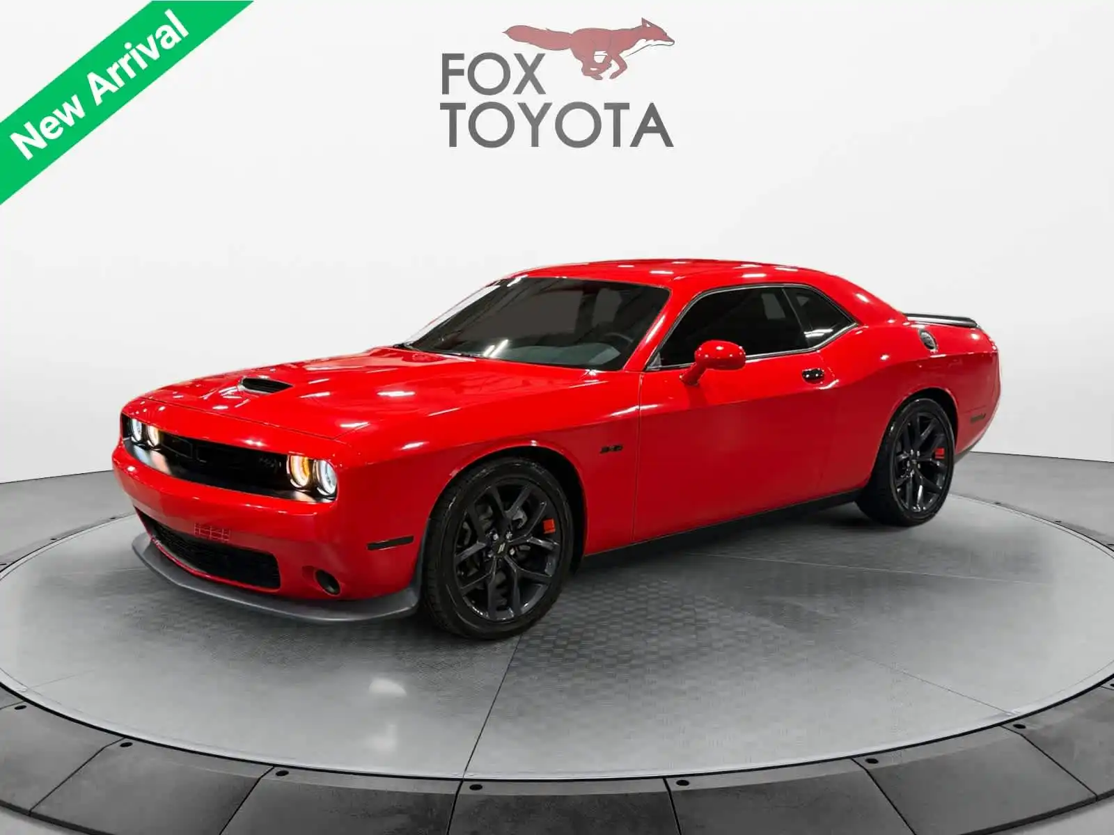 2023 Dodge Challenger R/T's photo