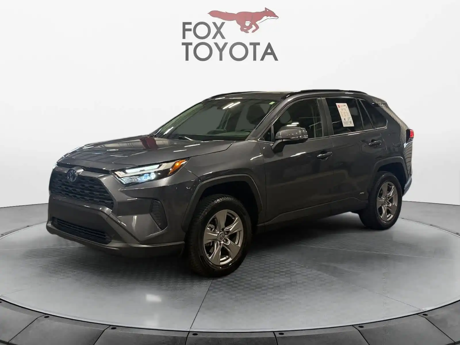 2024 Toyota RAV4 Hybrid XLE AWD's photo