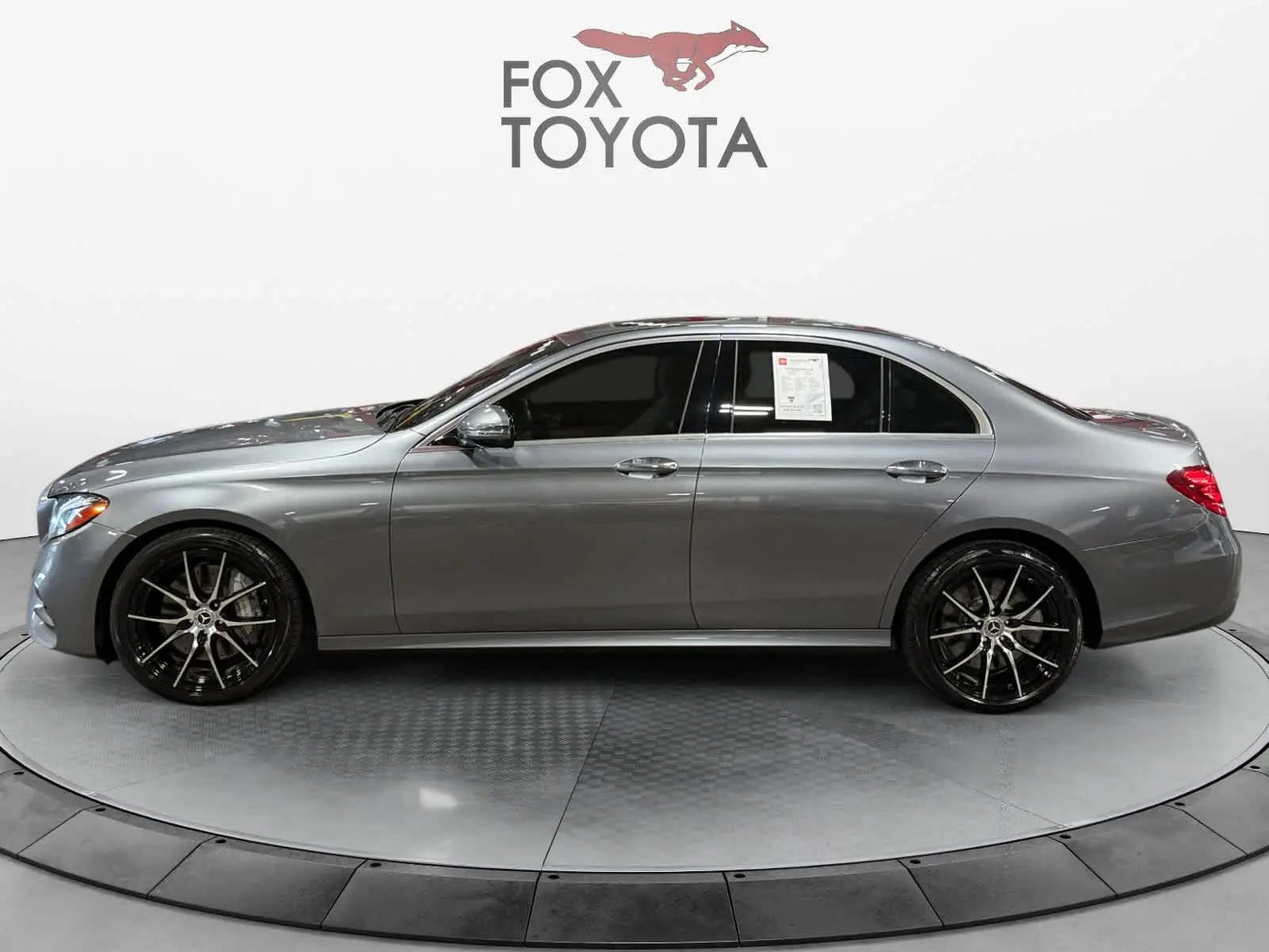 2019 Mercedes-Benz E-Class E450 4MATIC photo 3