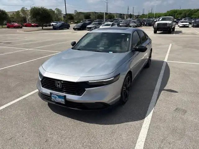 2026 Honda Accord Hybrid Sport's photo