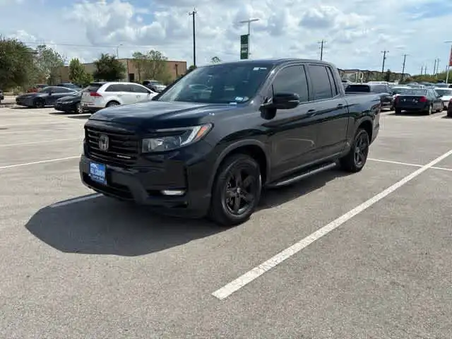 2022 Honda Ridgeline Black Edition's photo