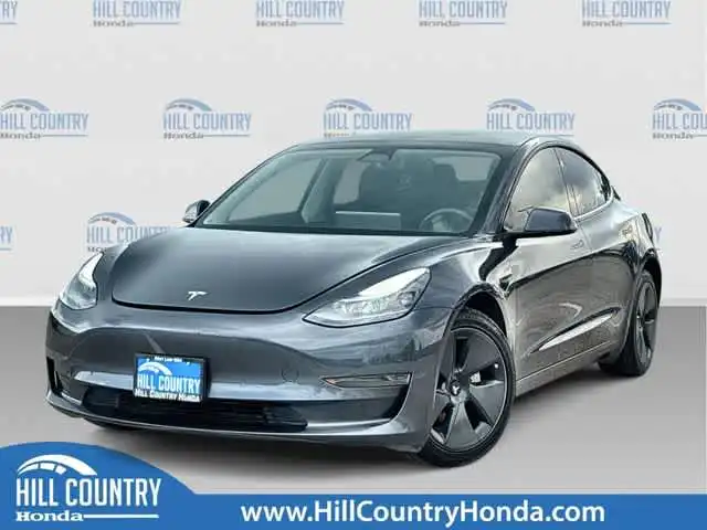 2023 Tesla Model 3 Base's photo