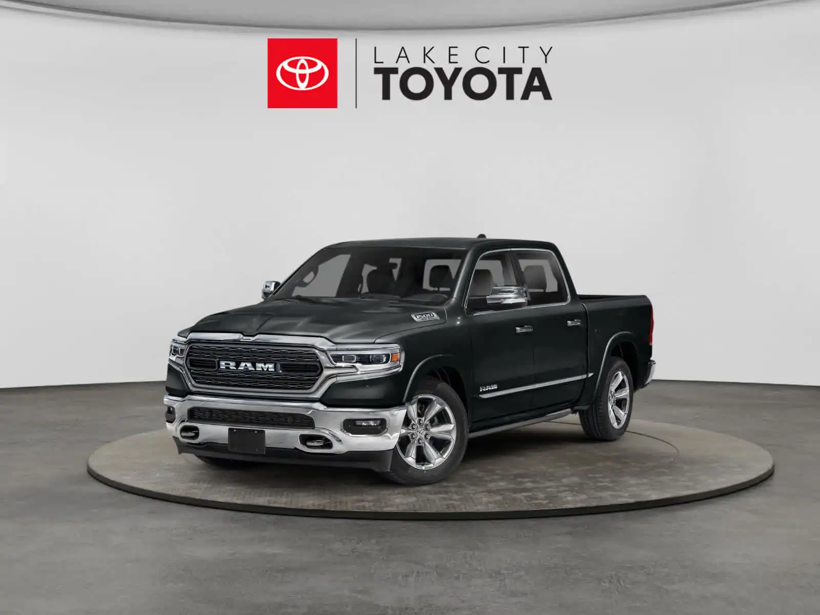 2021 RAM 1500 Limited 4WD Crew Cab 5'7's photo