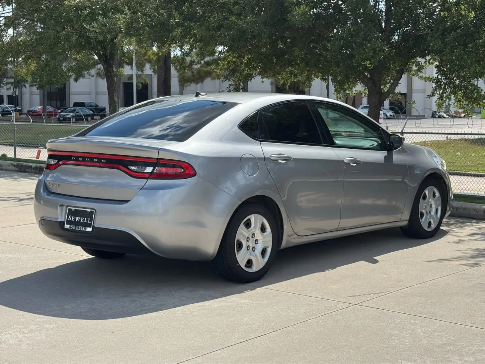 2015 Dodge Dart 2.0 SE photo 5