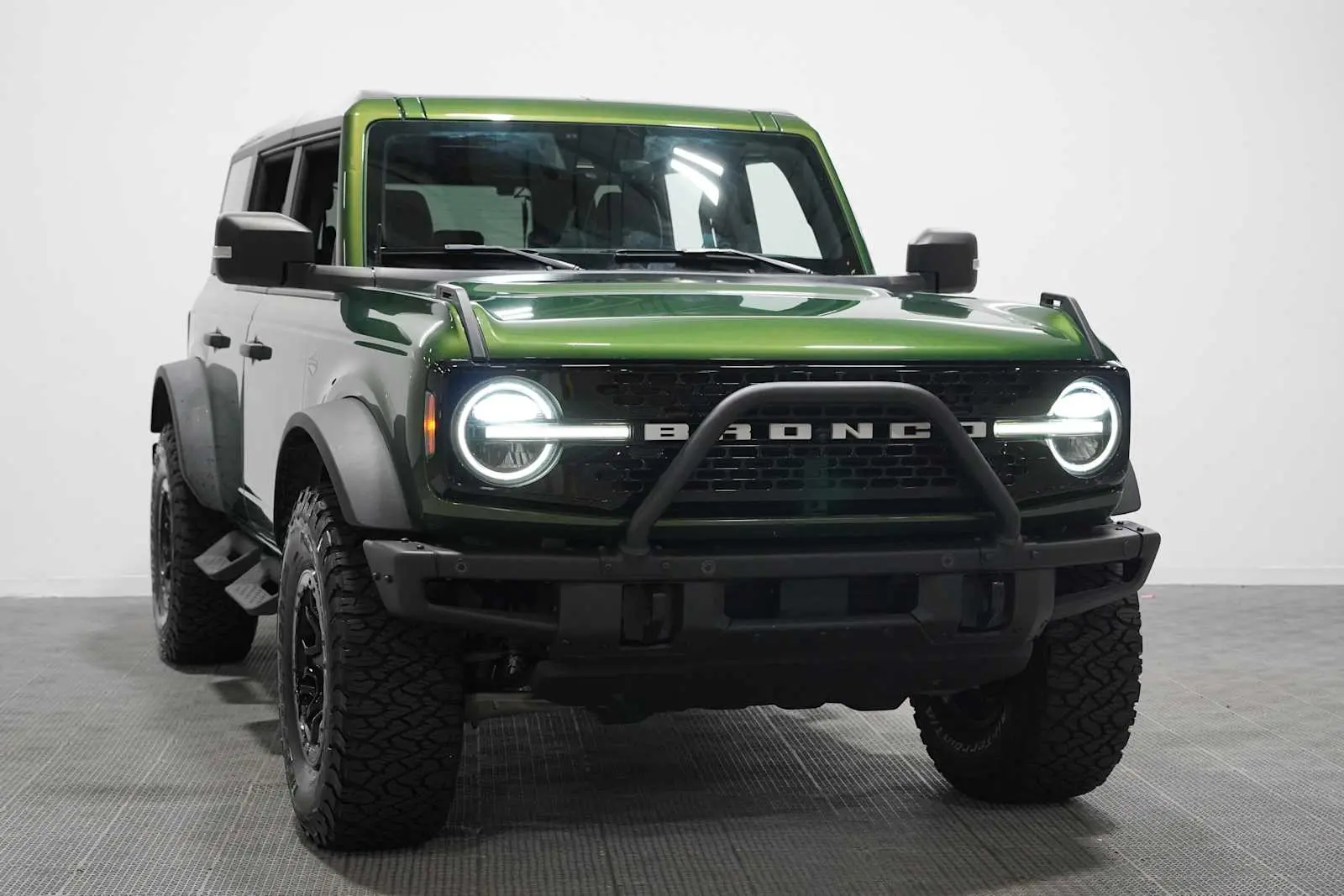 2023 Ford Bronco Wildtrak 4WD photo 3