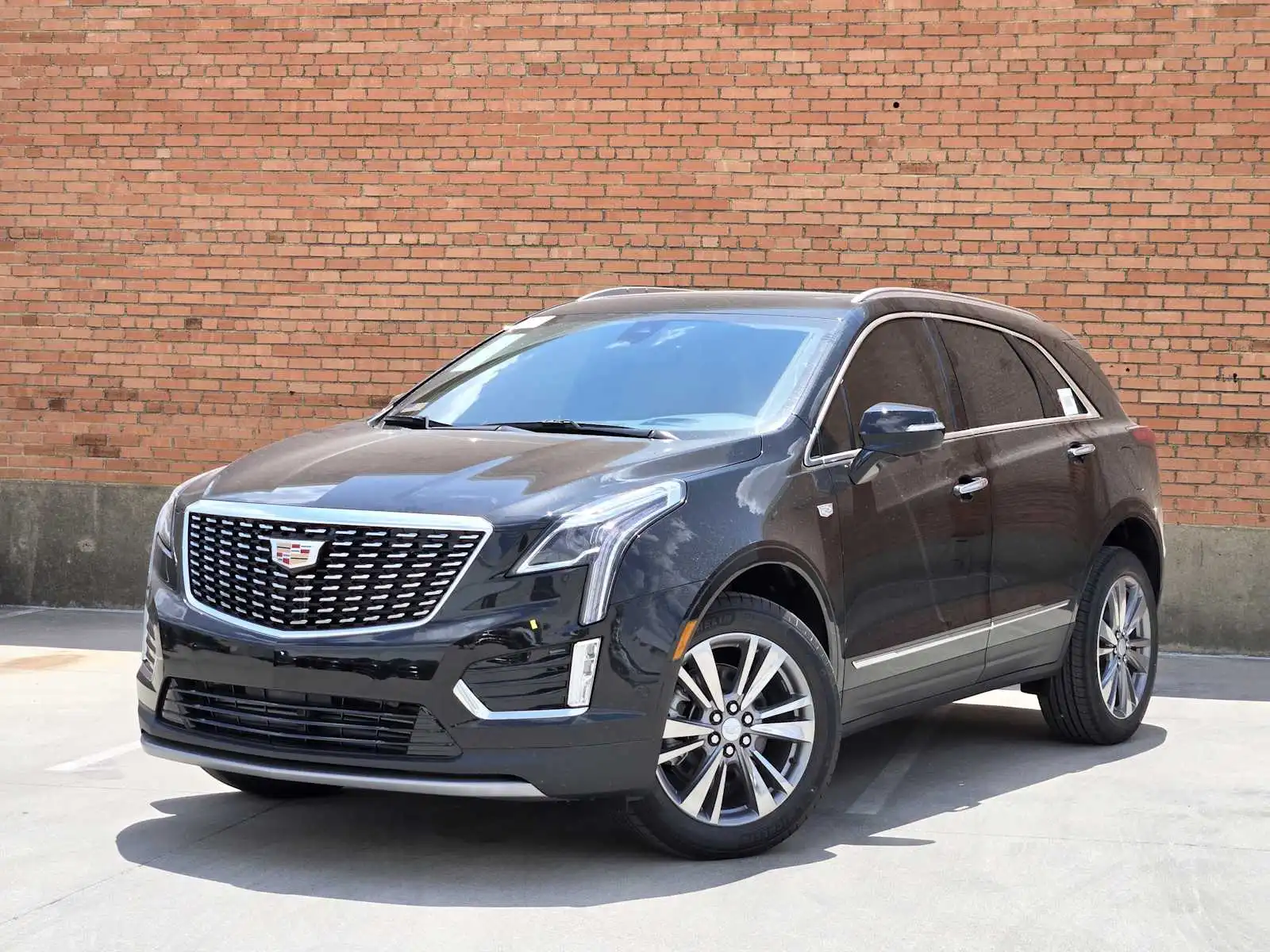 2026 Cadillac XT5 Premium Luxury FWD's photo