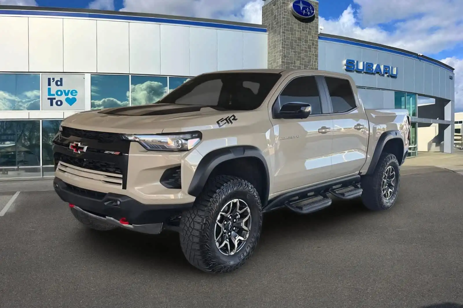 2024 Chevrolet Colorado ZR2 4WD Crew Cab Short Box's photo