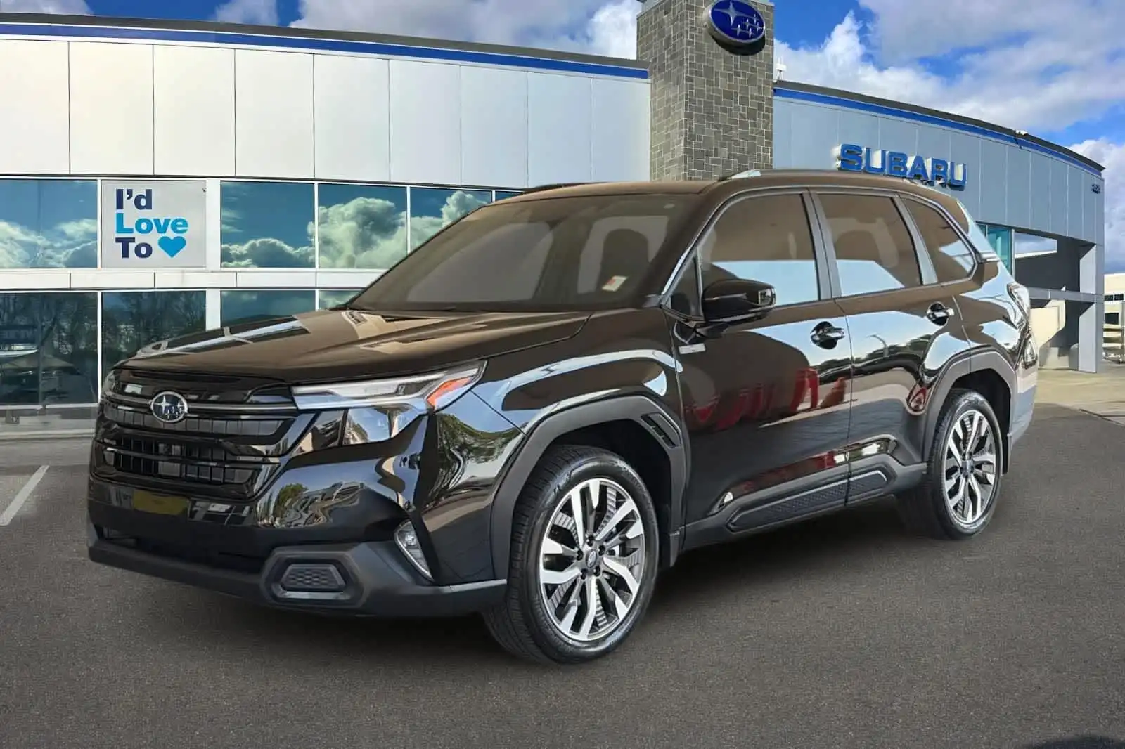 2026 Subaru Forester Touring Hybrid's photo