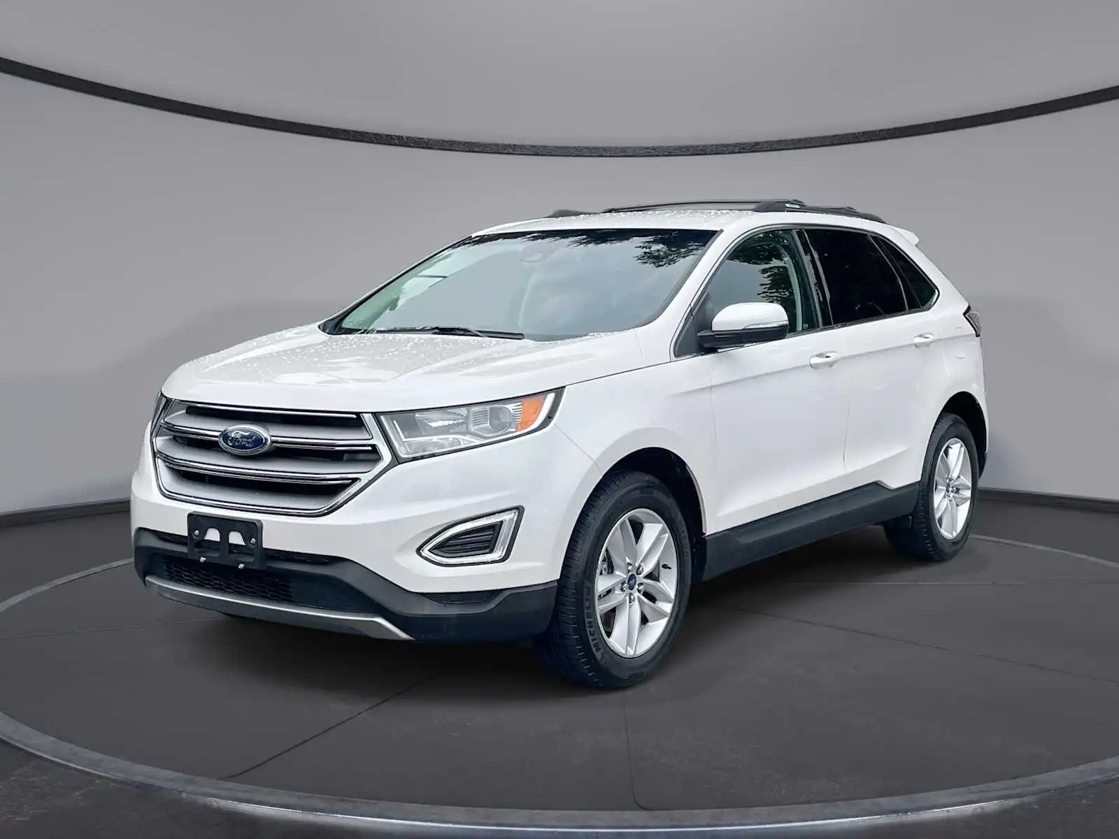 2018 Ford Edge SEL AWD's photo