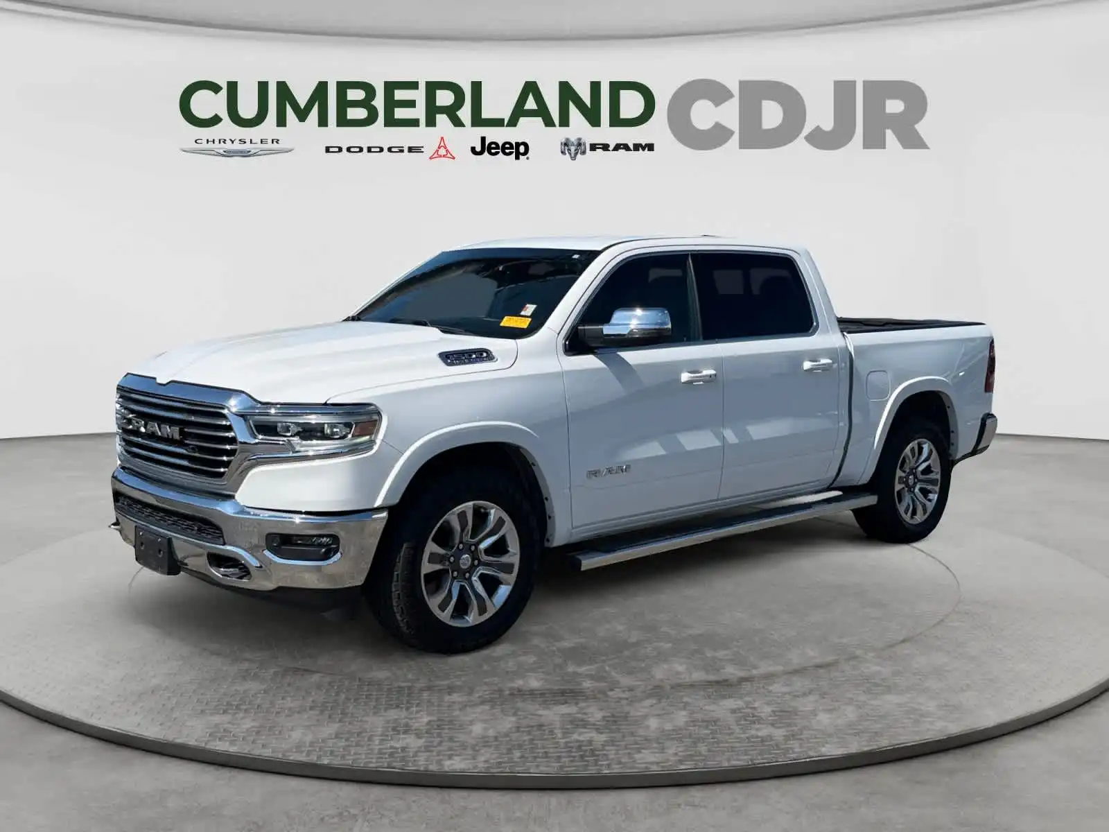 2023 RAM 1500 Longhorn 4x4 Crew Cab 5'7's photo