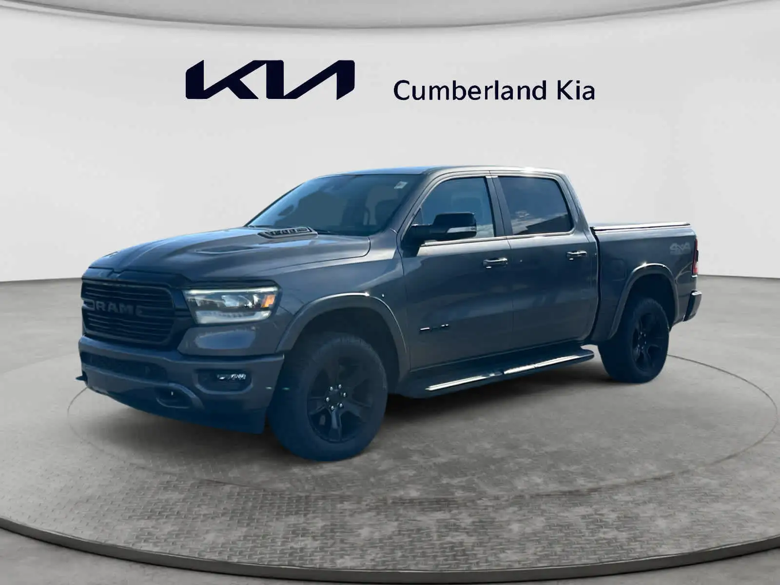 2022 RAM 1500 Laramie 4x4 Crew Cab 5'7's photo