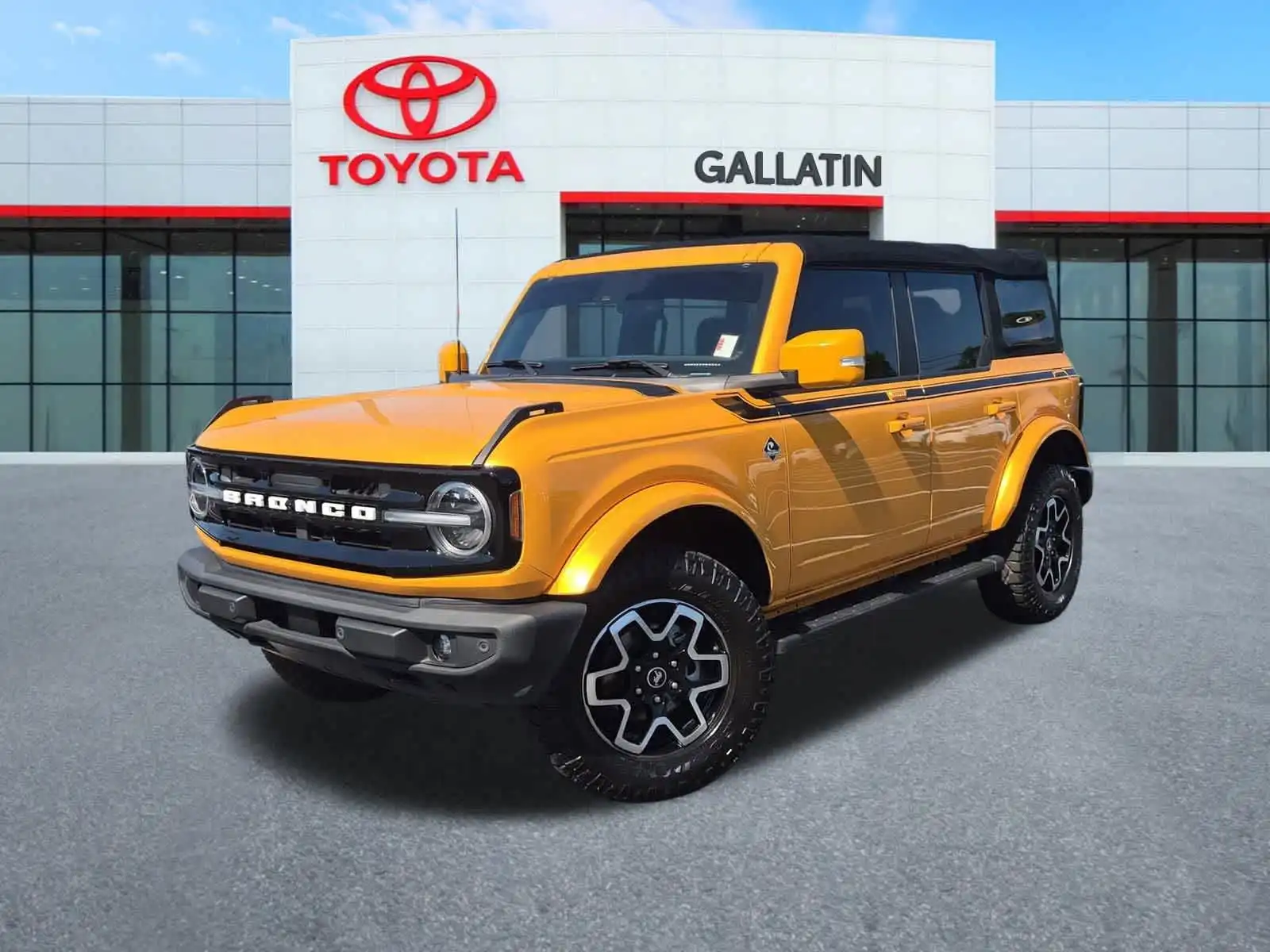 2022 Ford Bronco Outer Banks Advanced 4x4's photo