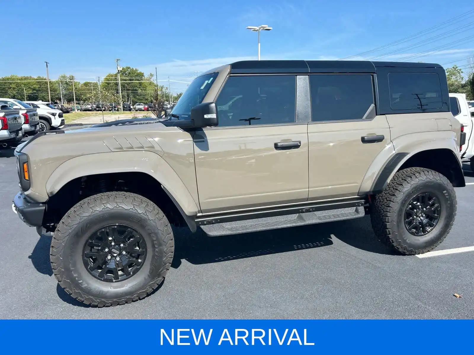 2025 Ford Bronco Raptor 4WD's photo