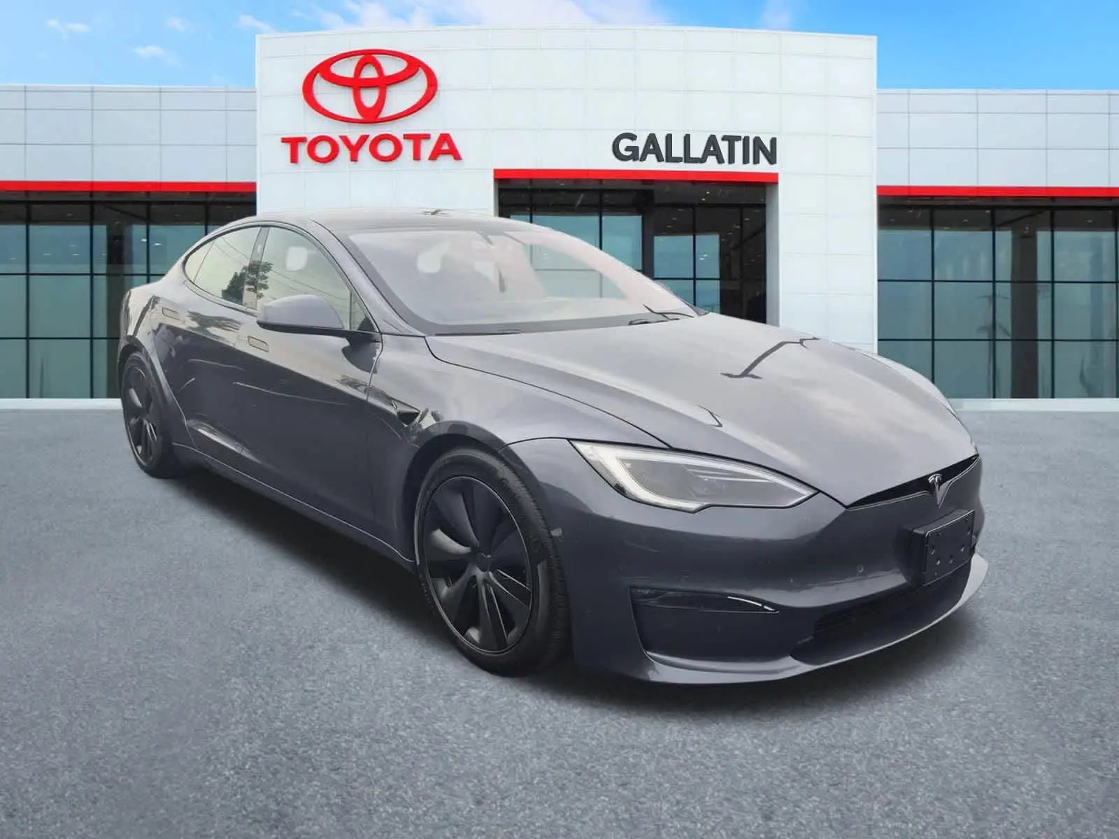 Vehicle Image 2