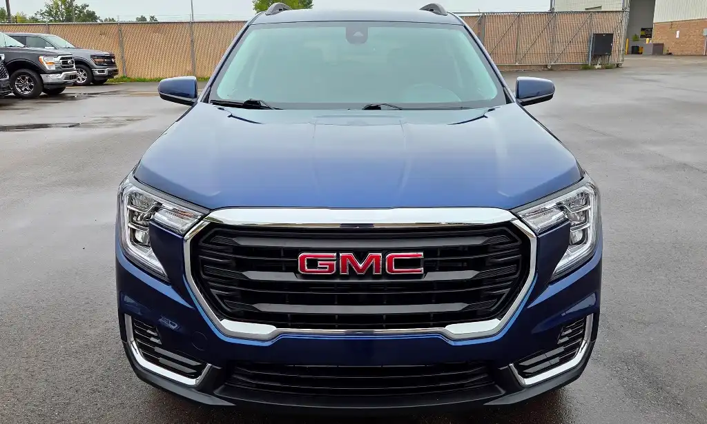 2023 GMC Terrain SLE AWD's photo