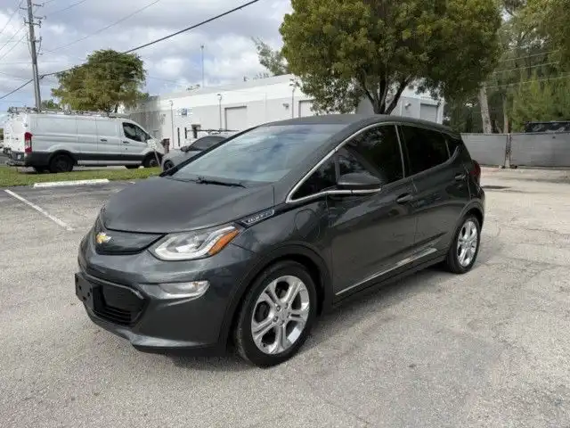 2017 Chevrolet Bolt EV LT Auto's photo