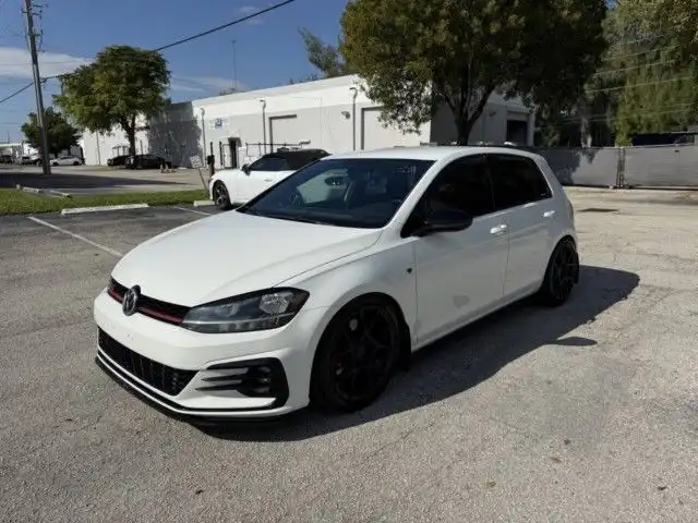 2018 Volkswagen Golf GTI 2.0T S 4-door DSG's photo