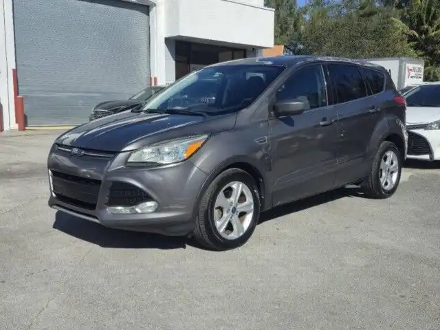 2014 Ford Escape SE's photo