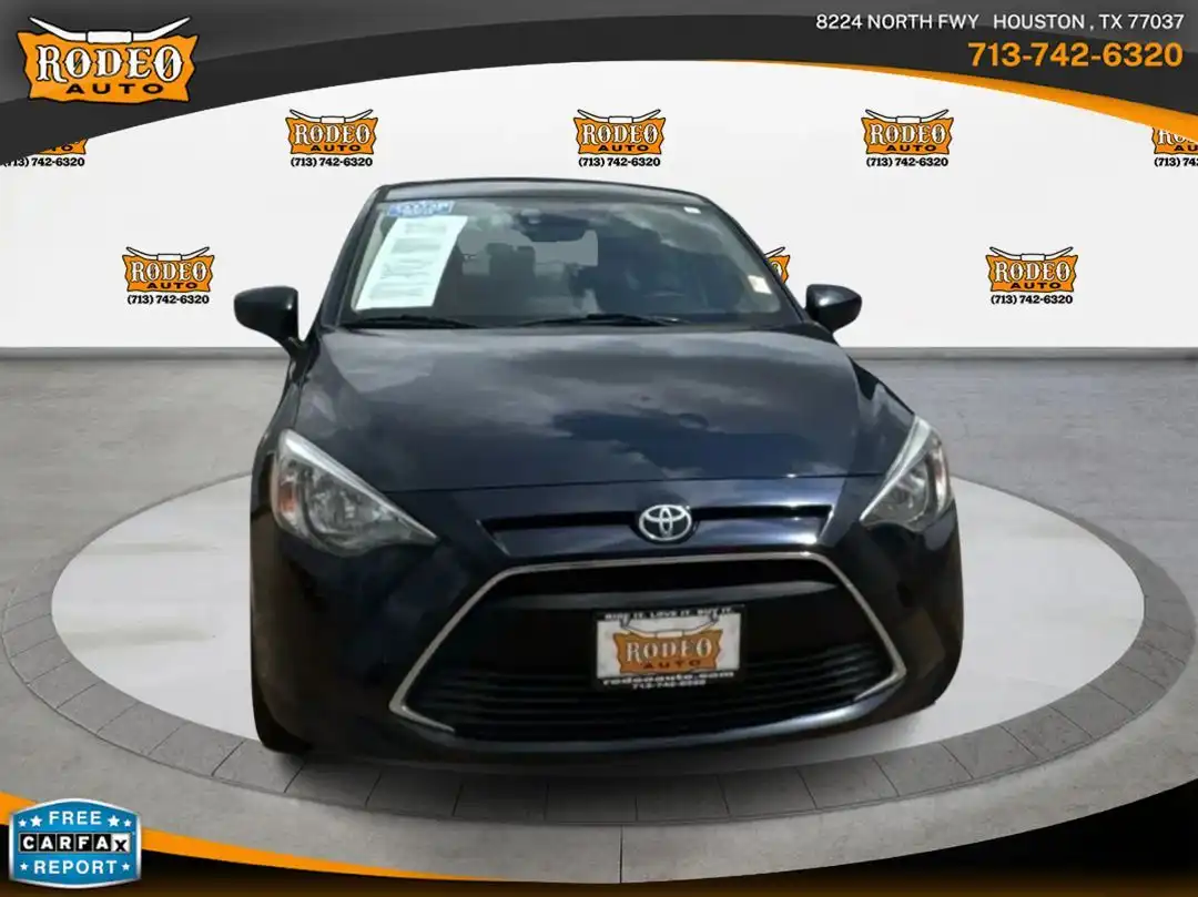 2018 Toyota Yaris iA AT's photo