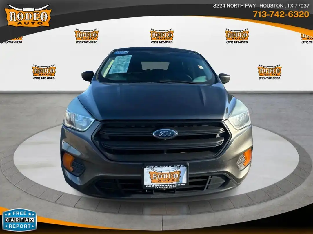 2017 Ford Escape S's photo