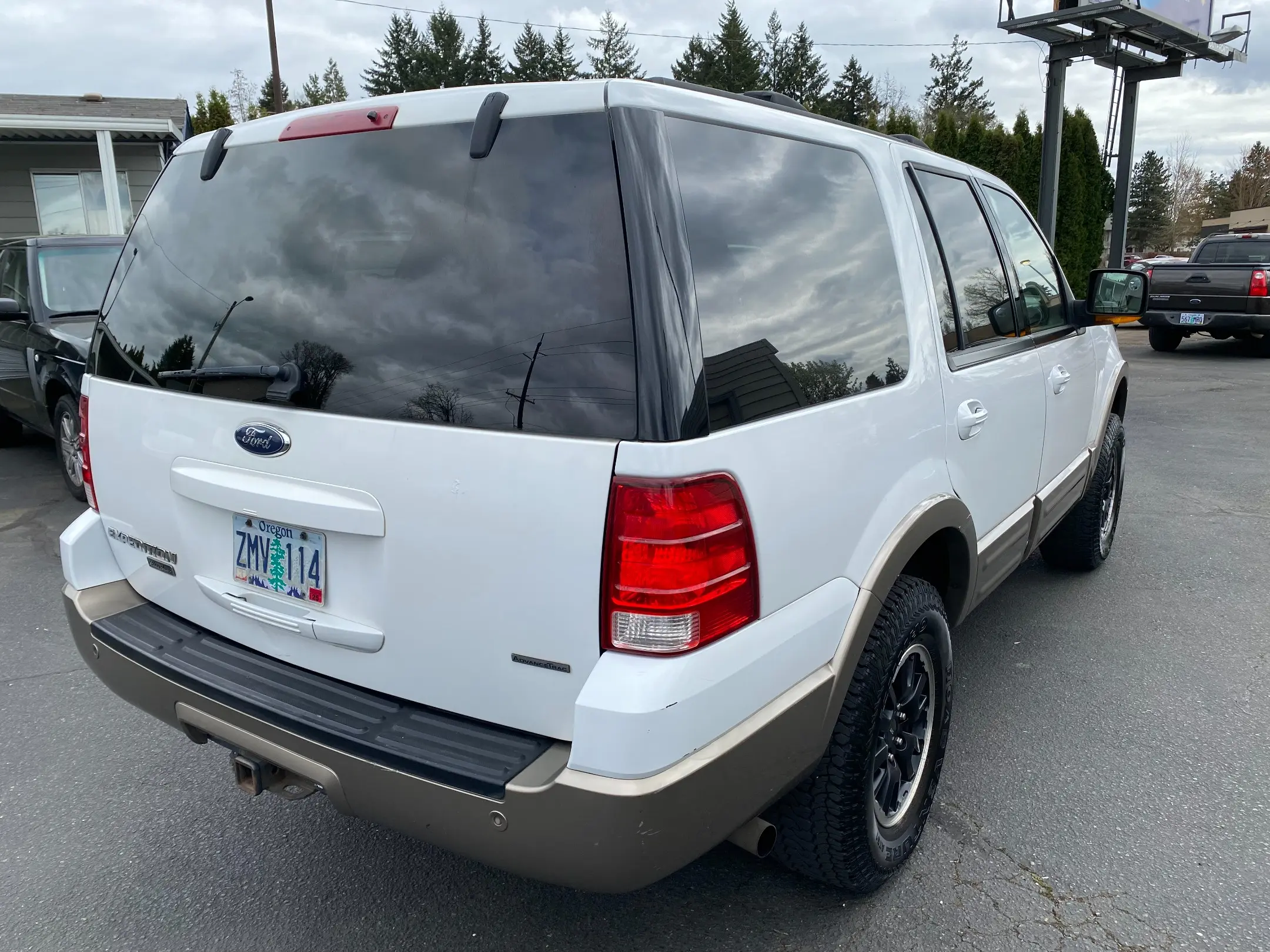 2003 Ford Expedition Eddie Bauer 4x4 photo 4