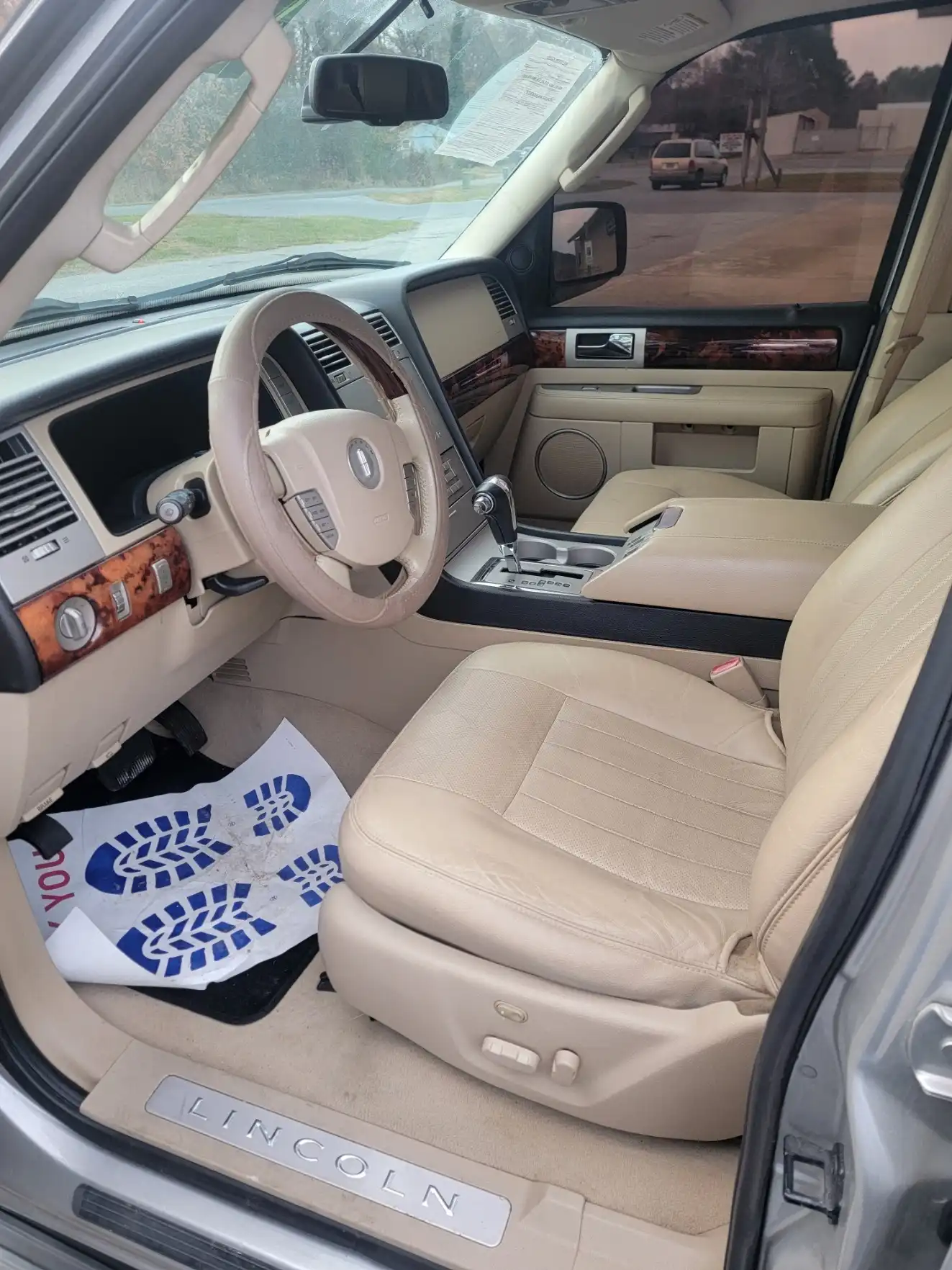 2006 Lincoln Navigator Luxury 4WD's photo