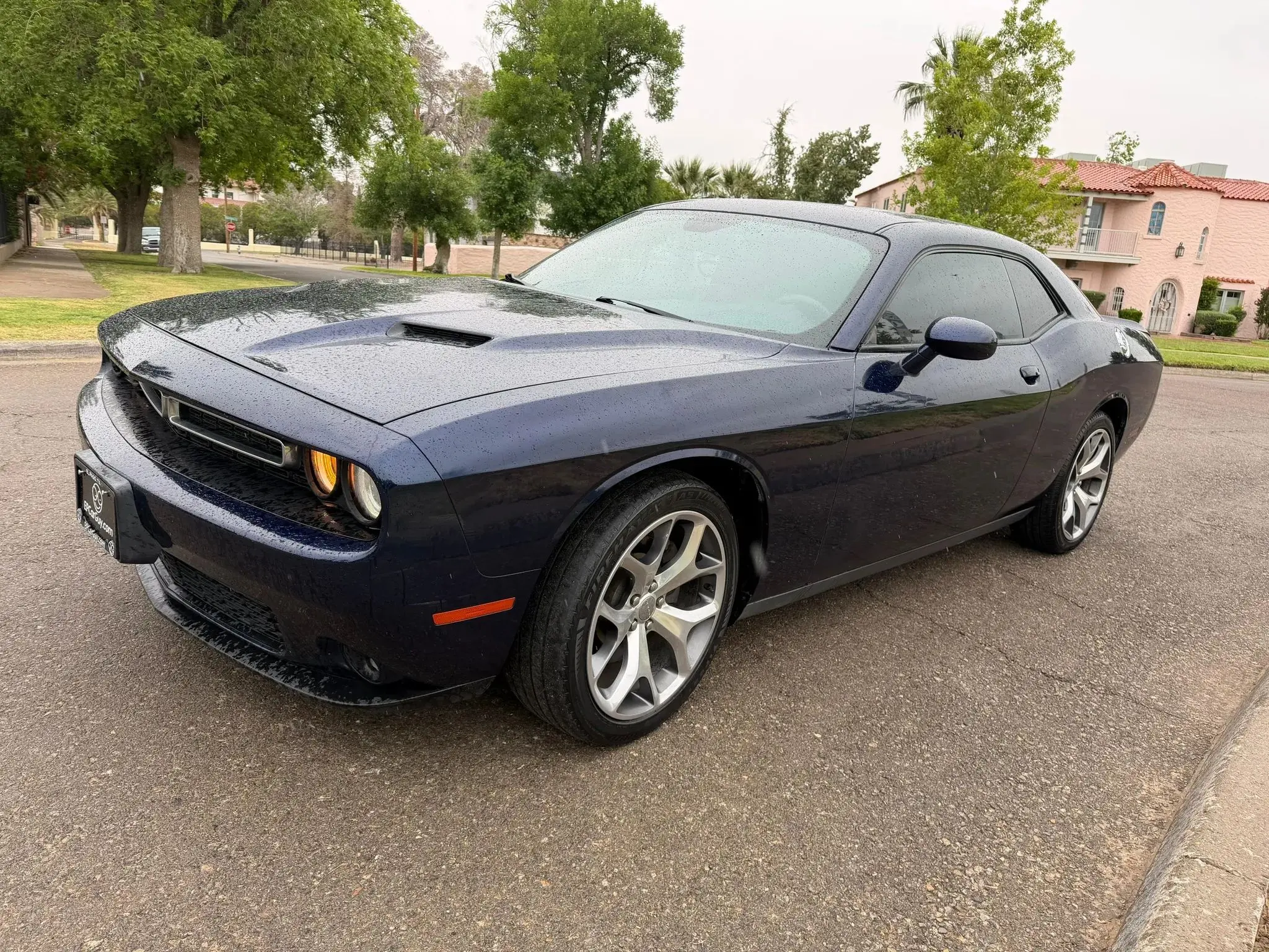 2016 Dodge Challenger SXT Plus photo 5