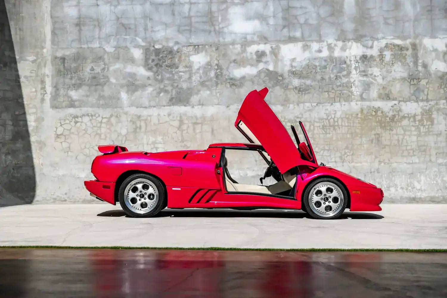 1999 Lamborghini Diablo Roadster VT's photo