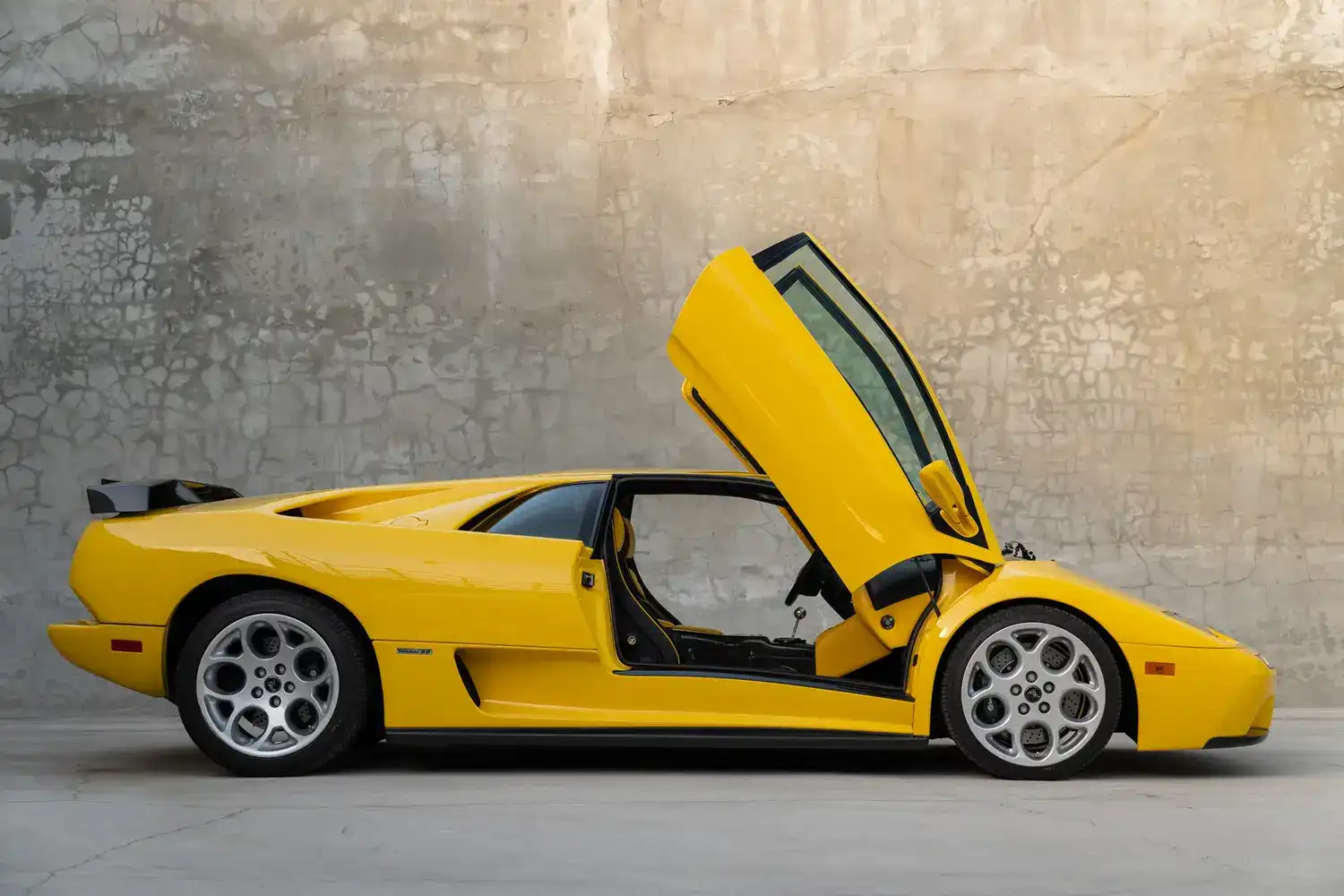 2001 Lamborghini Diablo's photo