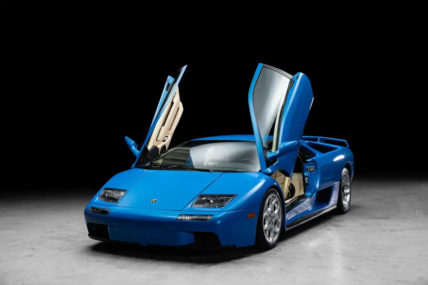 2001 Lamborghini Diablo's photo