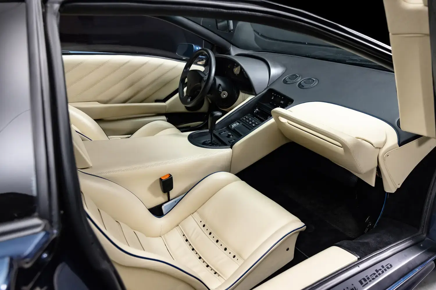 1995 Lamborghini Diablo undefined photo 4