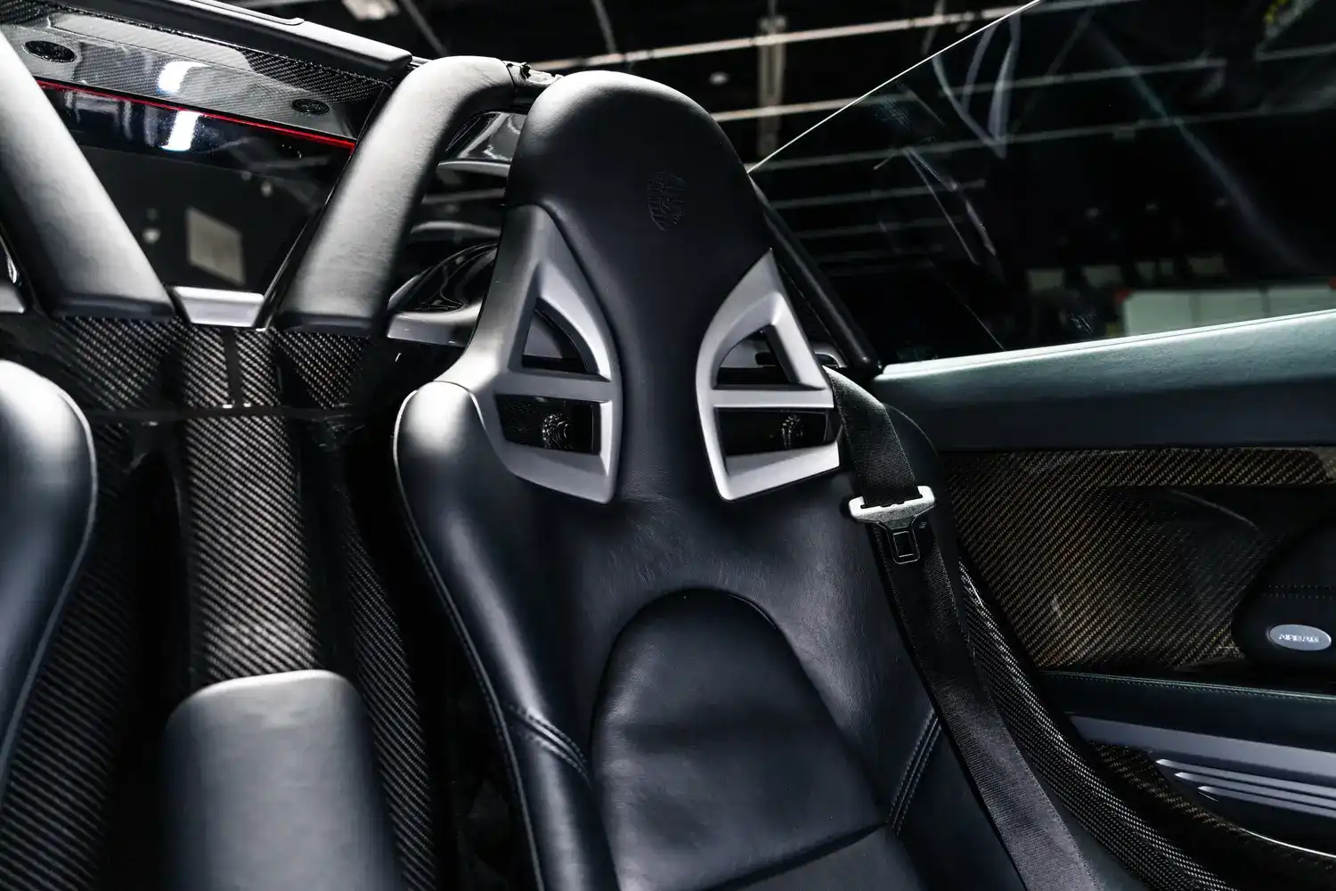 2005 Porsche Carrera GT Base's photo